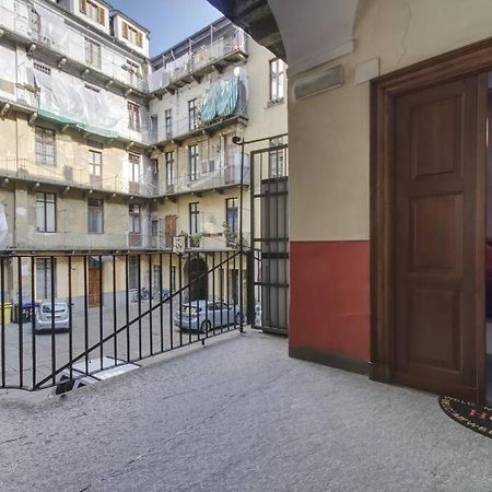 Appartamento Tra le piazze del centro Torino Esterno foto